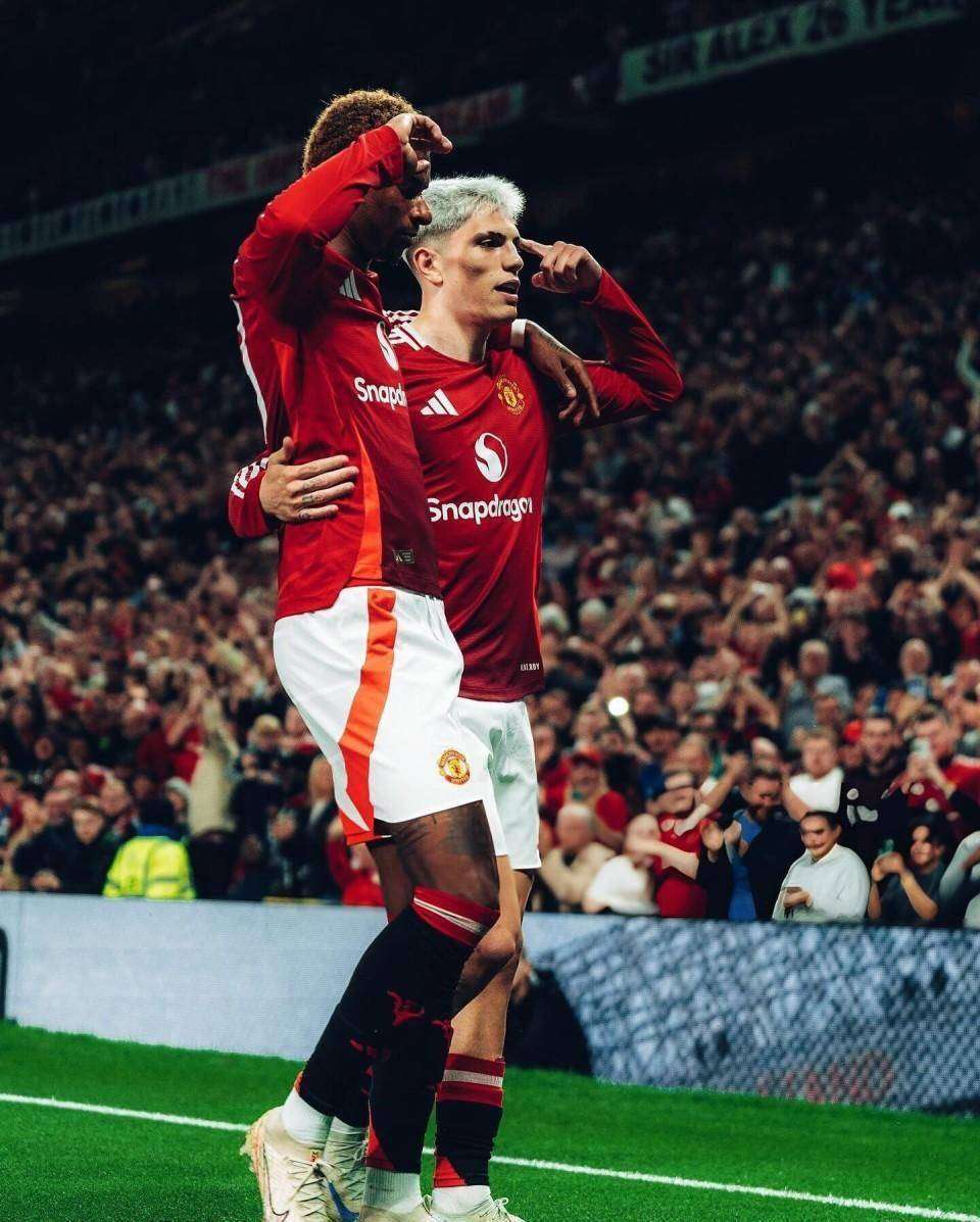 尤文图斯训练开放日，转会期官宣签约引欢呼，西甲在即，高层口径保持一致 