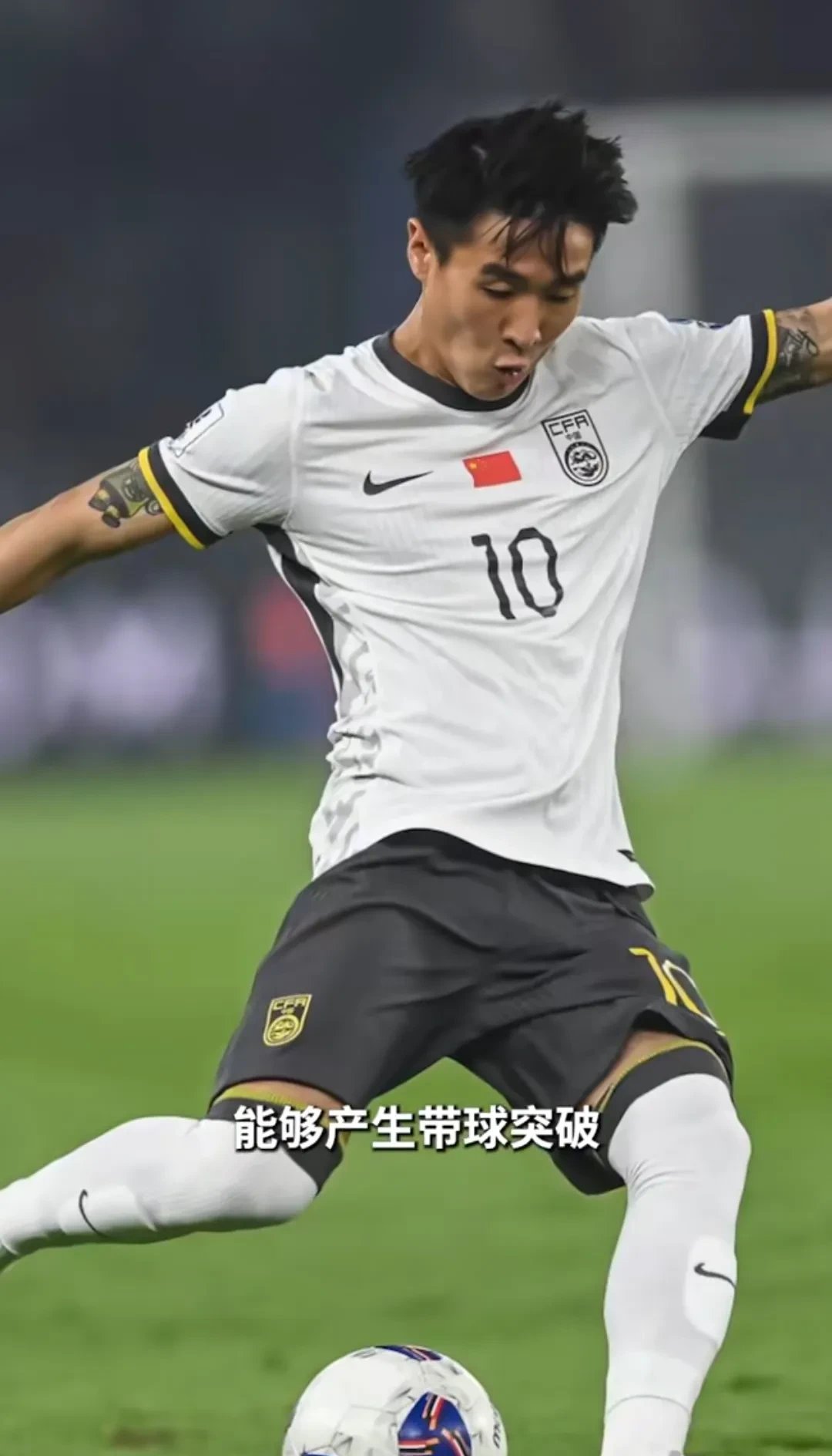 米兰官网 -里尔发布备战花絮，国际比赛日豪取连胜，西甲任务艰巨，年轻球员得到机会的简单介绍