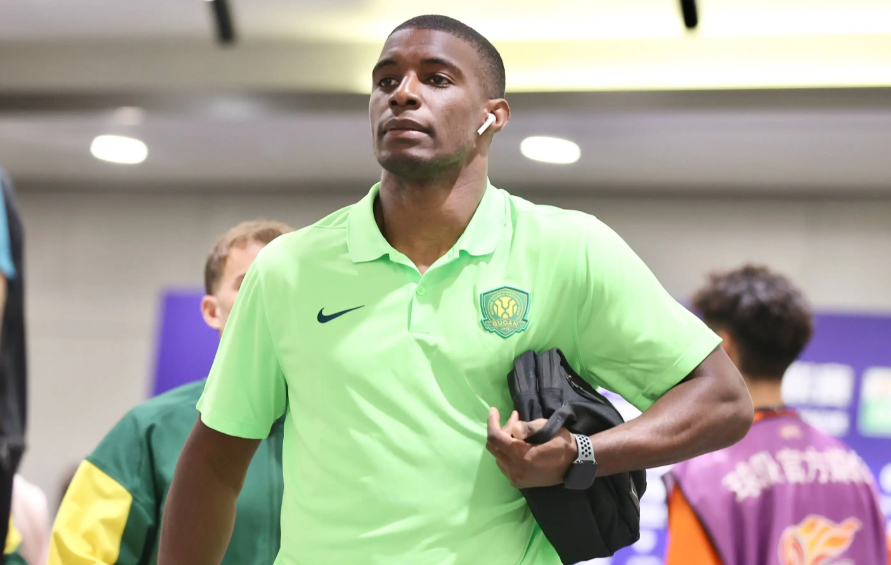 米兰体育平台 -包含赛前里尔豪取连胜——德国杯节点到来，球迷炸锅，医务组通报恢复的词条